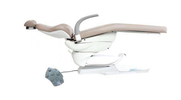 TPC Dental 4000 2.0.CB MIRAGE HYDRAULIC PATIENT CHAIR , Cast Aluminum Base 110V (Standard Upholstery)
